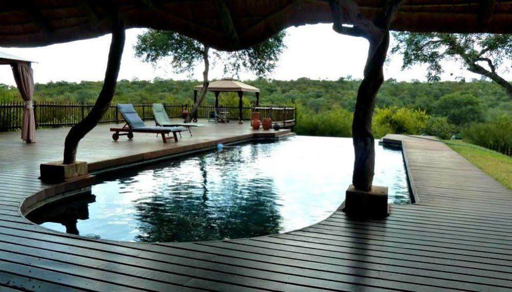 Muweti Bush Lodge Grietjie Game Reserve Εξωτερικό φωτογραφία
